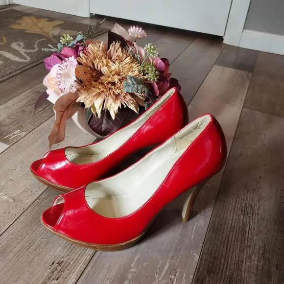 MOSSIMO PATENT LEATHER CHERRY RED OPEN TOE PUMPS HIGH HEELS SIZE 9.5 - Picture 3 of 12